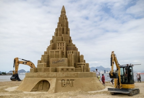 A világ legmagasabb homokvárát építették fel Brazíliában