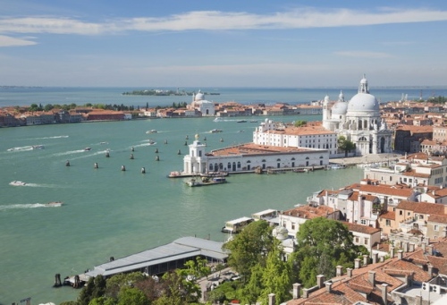Mesterséges szigetet építenének Velence mellett