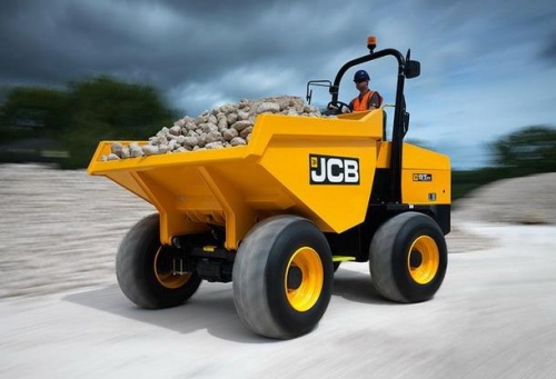 Egyéves a JCB új dömpere