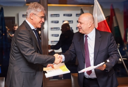 Együttműködési megállapodást kötött a Poli-Farbe és a Sniezka