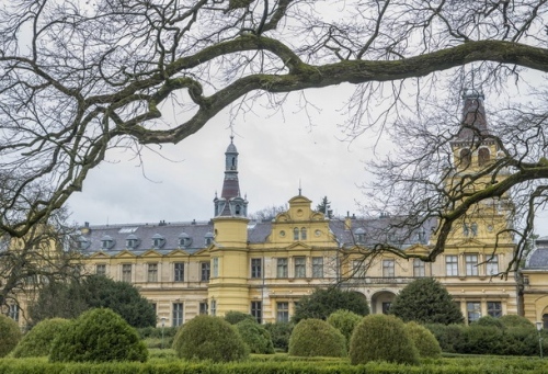 Több mint kétmilliárd forintból újul meg a szabadkígyósi Wenckheim-kastély