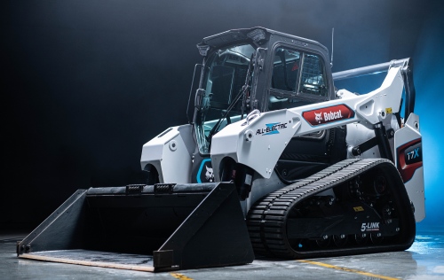 Bobcat T7X , a világ első elektromos lánctalpas kompakt rakodógépe