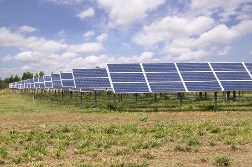 Rekordmértékben bővült tavaly a hazai napenergia kapacitás