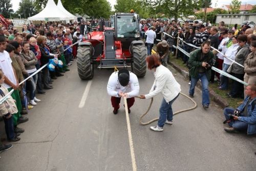 Axiál Gépkezelői Olimpia Baján