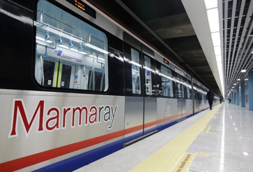 Átadták az isztambuli Marmaray alagutat