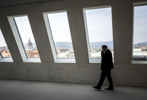 Átadták az Eiffel Palace irodaházat